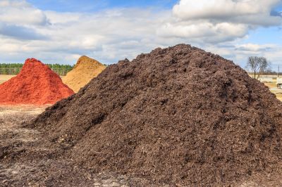 Install Large Quantities of Mulch
